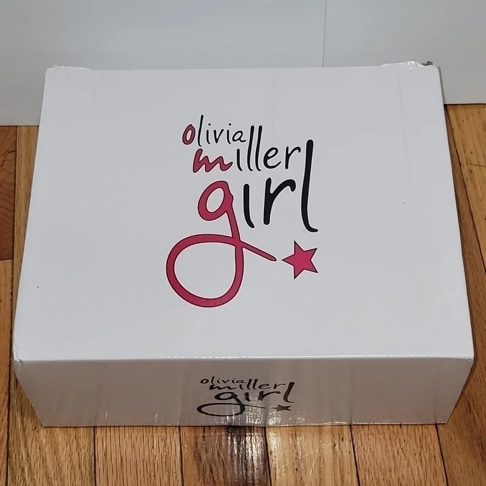 Olivia Miller brand new